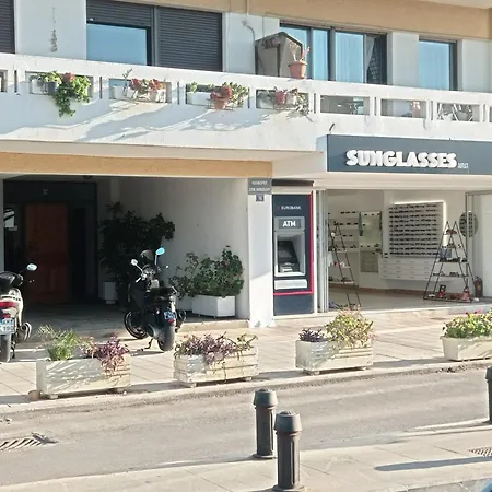 Διαμέρισμα Beachfront Apartment!