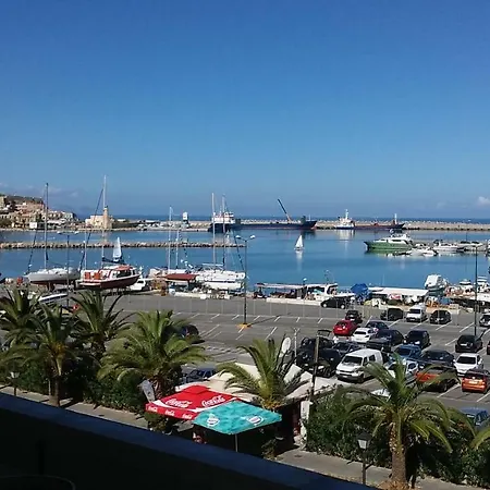 Beachfront Apartment! Rethymno (Crete)